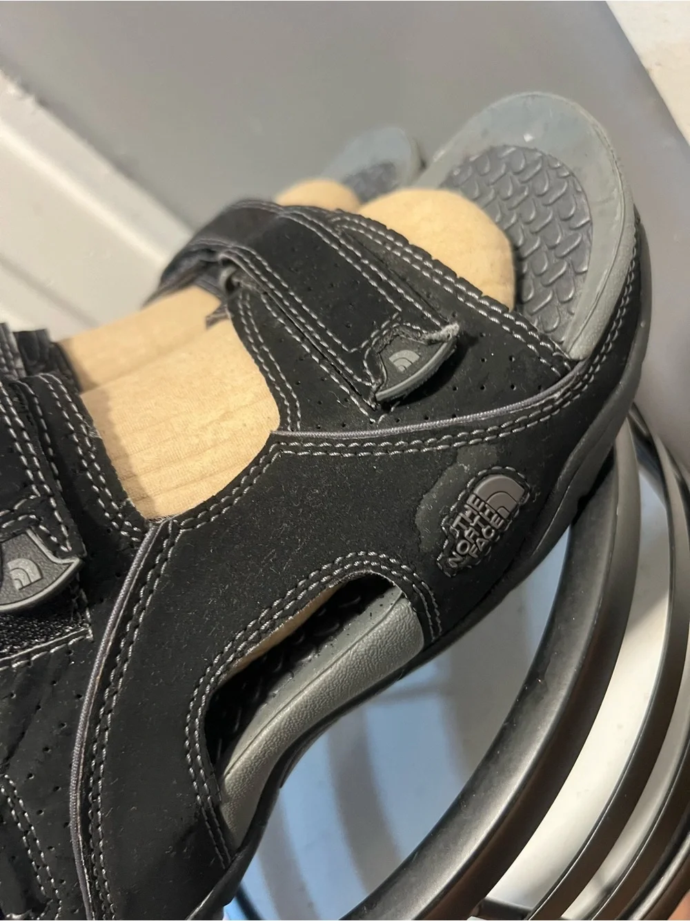 The North Face Black Men's Adjustable Outdoor Sandals size 10